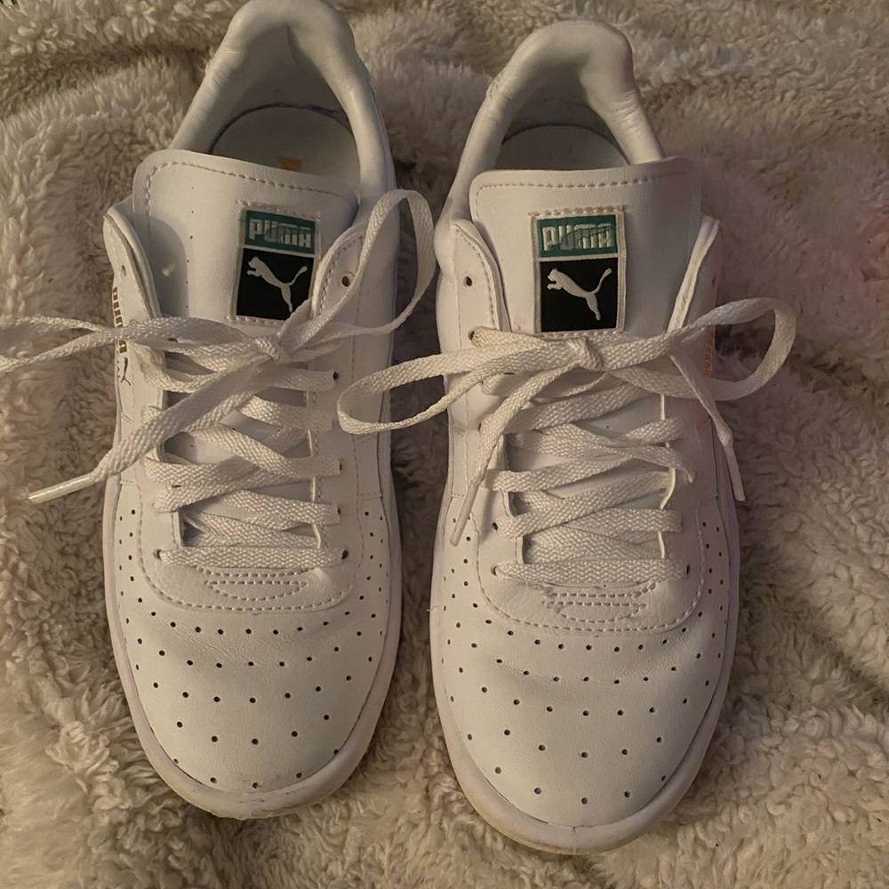 Puma GV special jr. size 6 youth